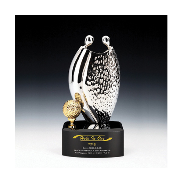 블랙크리스탈 크롬트로피BT011