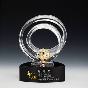 크리스탈트로피BA020W