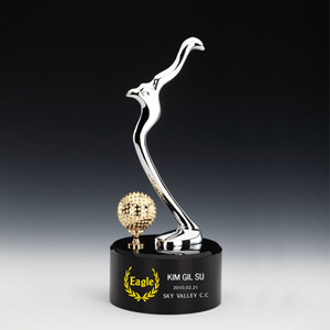 블랙크리스탈 크롬트로피BA013