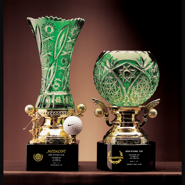 크리스탈트로피B016